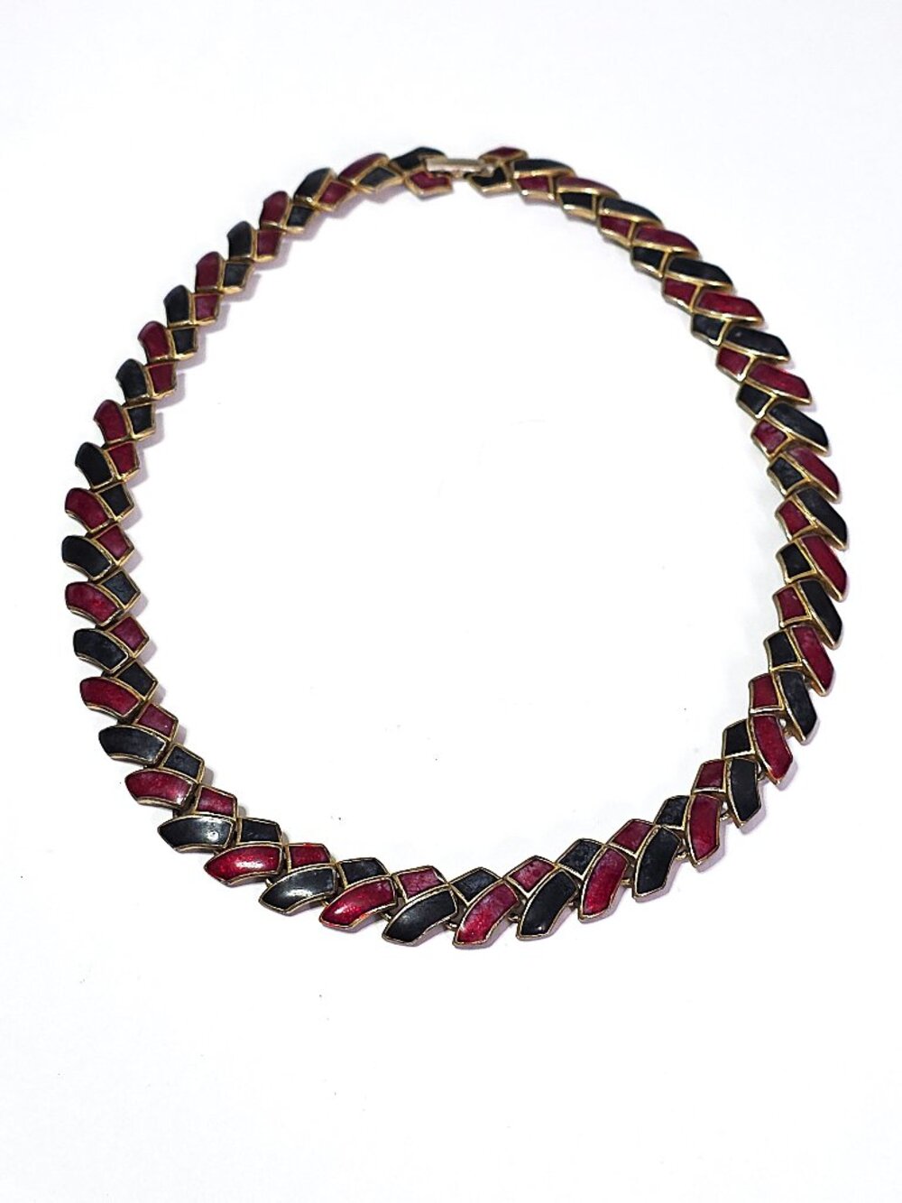 Red & black enamel chevron collar necklace